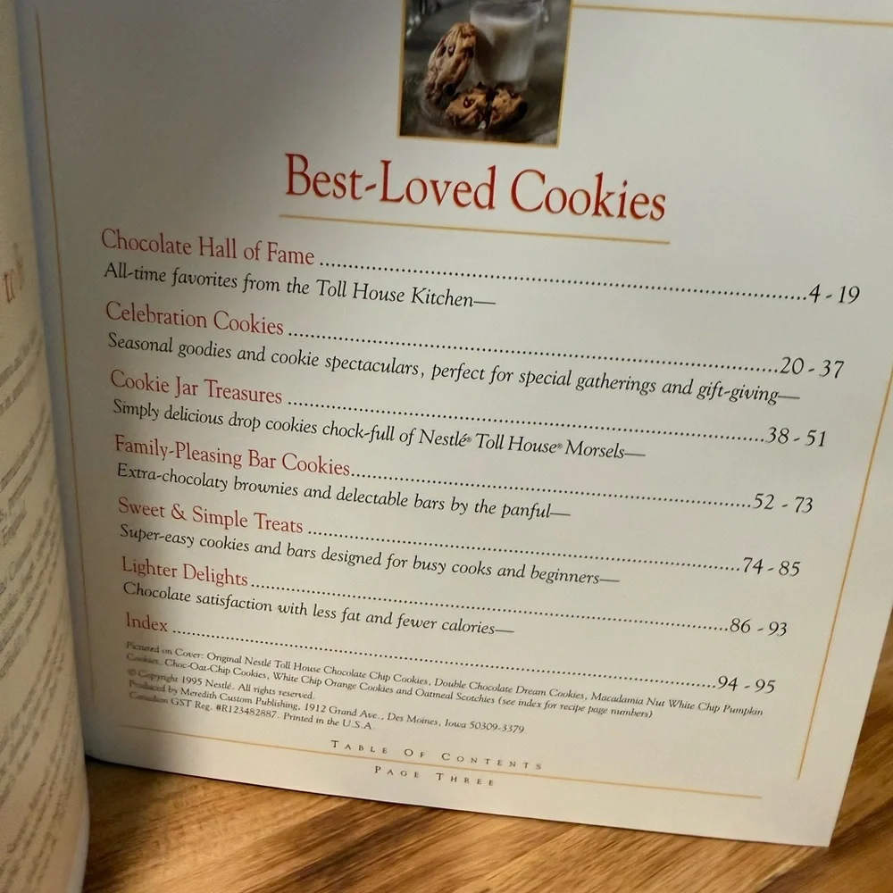Nestle Toll House Best-Loved Cookies Cookbook